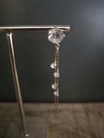 "✨ Crystal Drop Elegance"